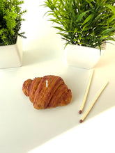 Croissant Candle - Buttercroissant Kerze
