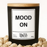 Kerze aus Sojawachs – „MOOD ON“ – Frosted Glas & Bambusdeckel