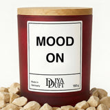 Kerze aus Sojawachs – „MOOD ON“ – Frosted Glas & Bambusdeckel