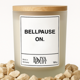 Kerze aus Sojawachs – „Bellpause ON.“ – Frosted Glas, Bambusdeckel