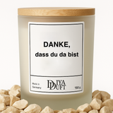 Kerze aus Sojawachs – „DANKE, dass du da bist“ – Frosted Glas, Bambusdeckel