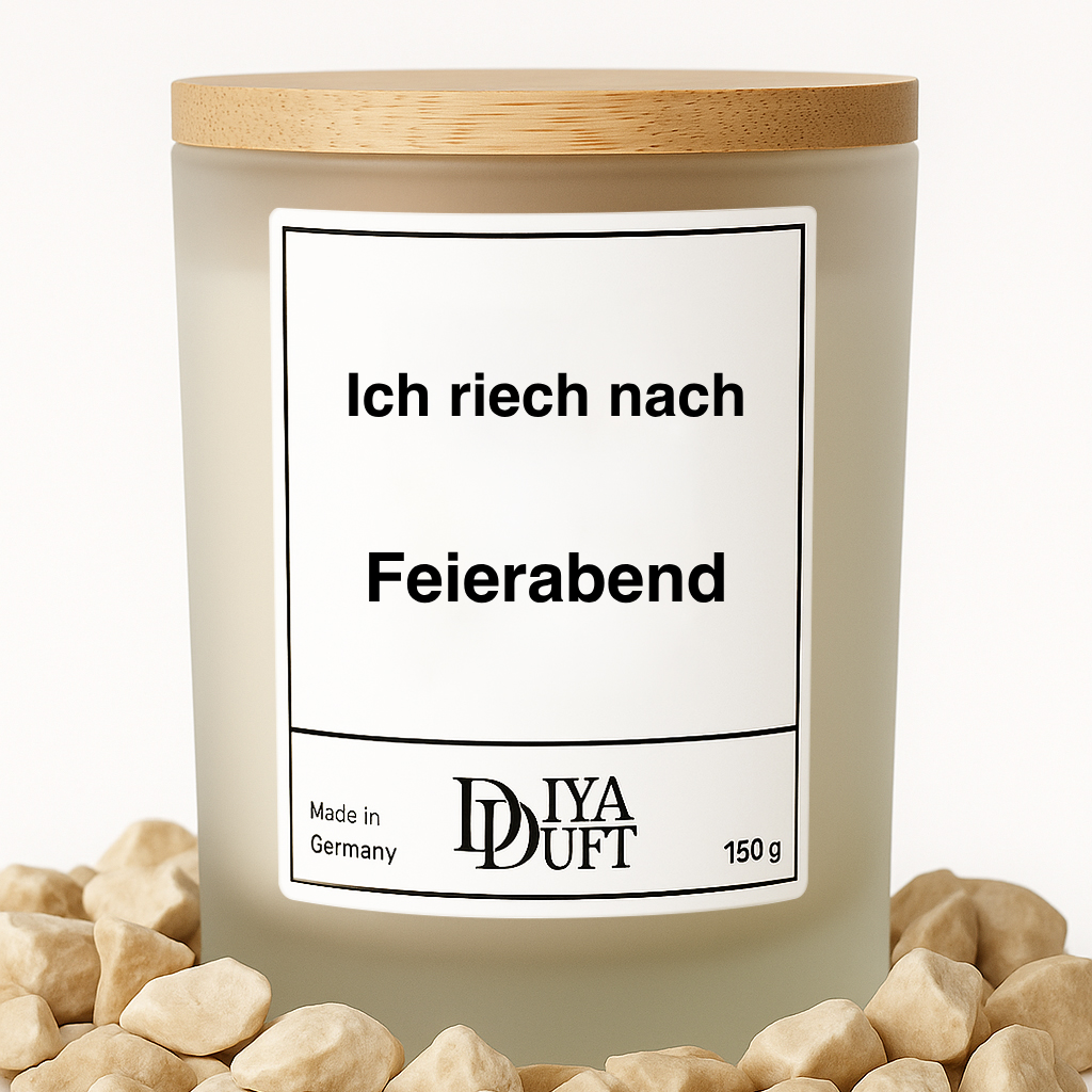 Kerze aus Sojawachs – „Ich riech nach Feierabend“ – Frosted Glas, Bambusdeckel