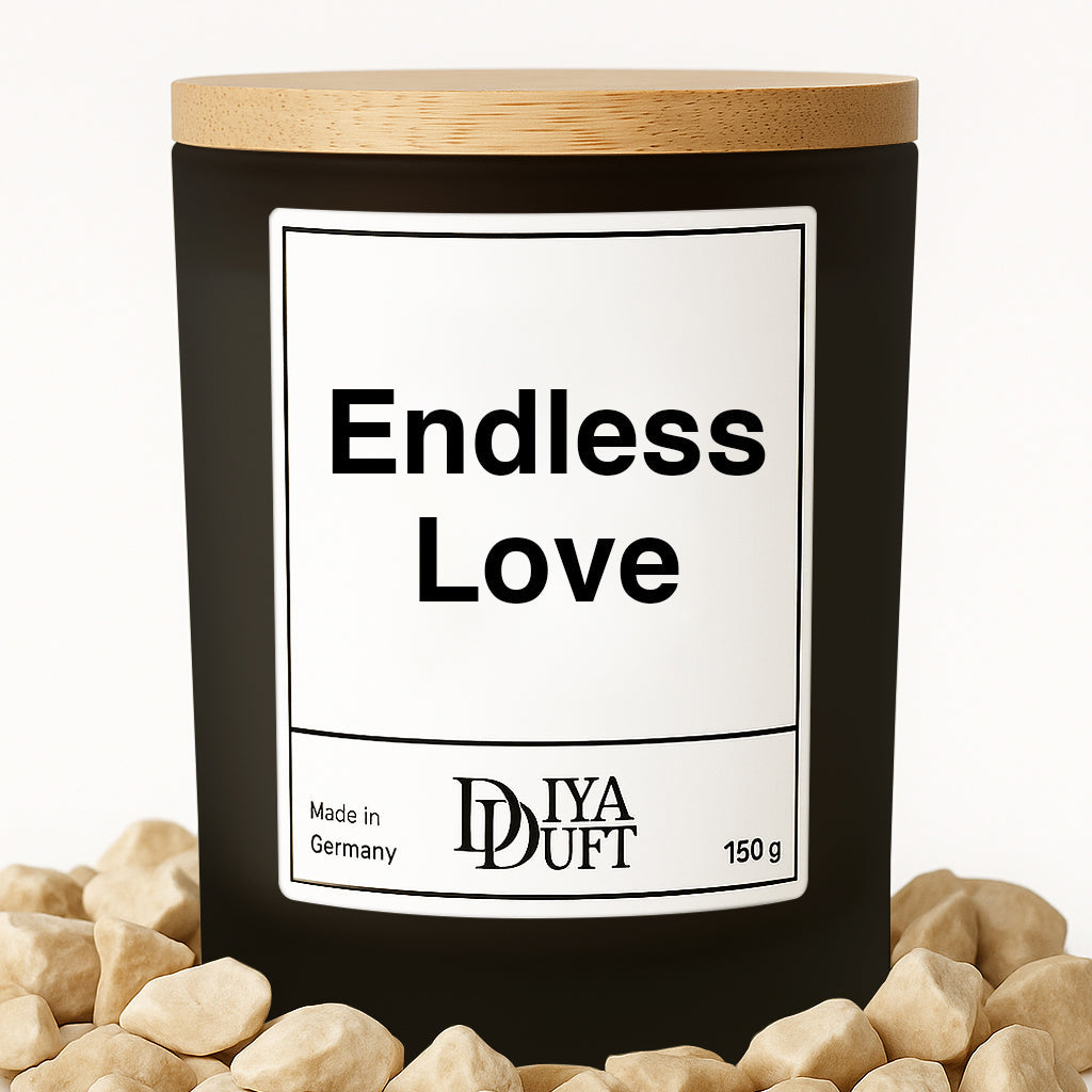 Kerze aus Sojawachs – „Endless Love“ – Frosted Glas & Bambusdeckel