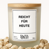 Kerze aus Sojawachs – „Reicht für heute“ – Frosted Glas, Bambusdeckel