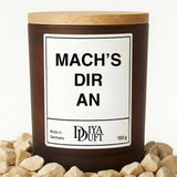 Kerze aus Sojawachs – „MACH’S DIR AN“ – Frosted Glas & Bambusdeckel