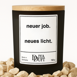 Kerze aus Sojawachs – „neuer Job neues Licht“ – Frosted Glas, Bambusdeckel